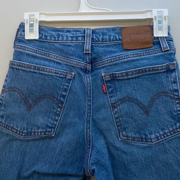 Levi’s Wedgie Straight Jeans Medium Wash 24 - Picture 5 of 10